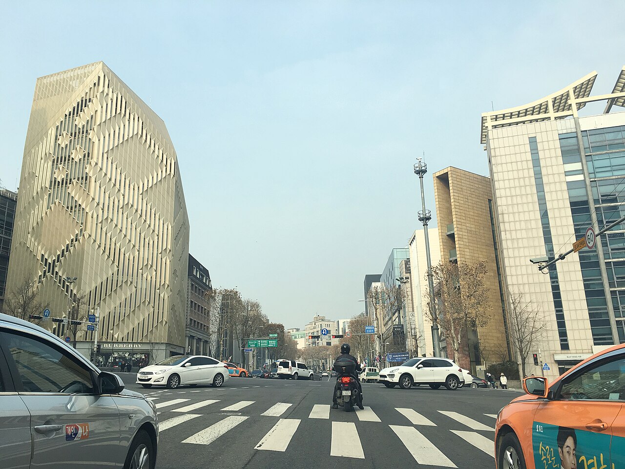 Cheongdam-dong Fashion Street (청담동 명품거리)