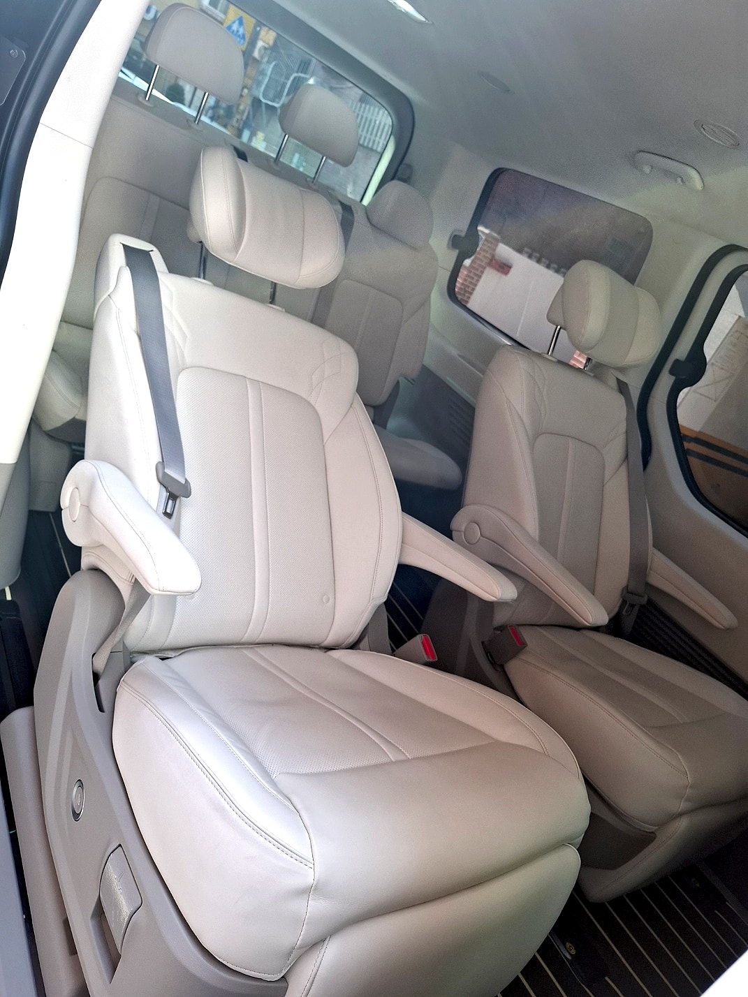 Hyundai Staria Lounge 3rd Row Seats