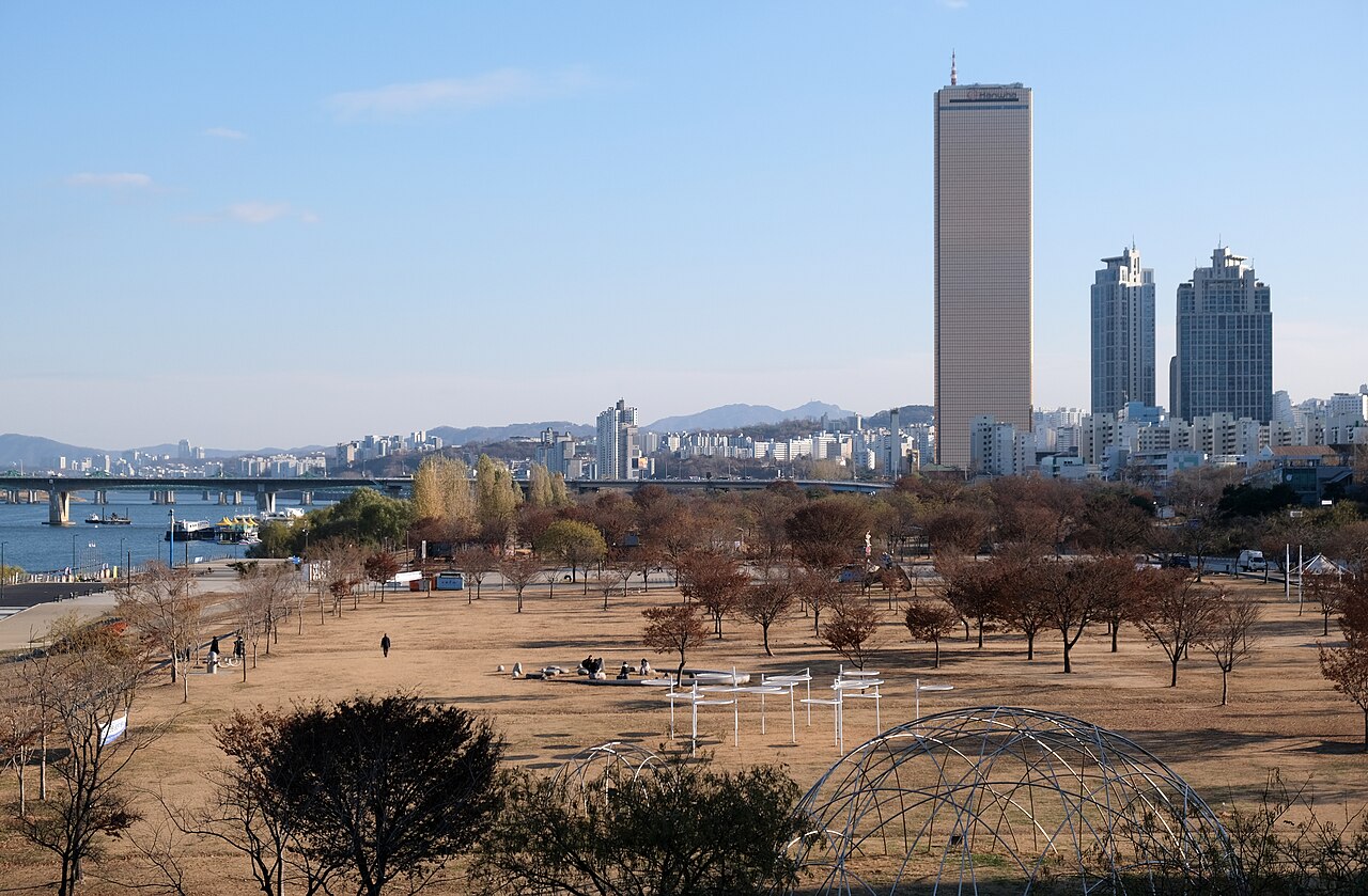 Yeouido Hangang Park (여의도한강공원)