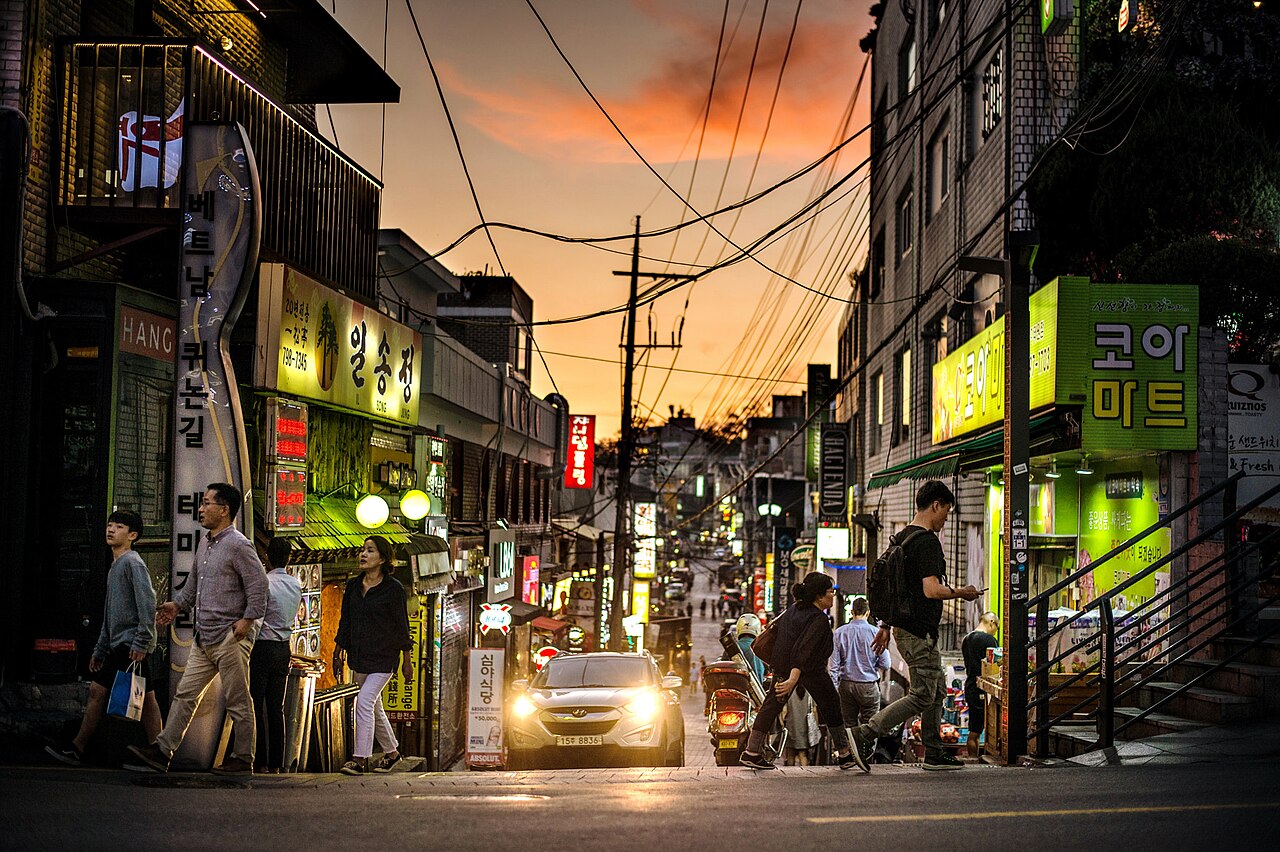 Itaewon (이태원)
