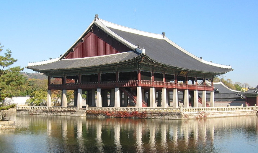 Gyeongbokgung Palace (경복궁)