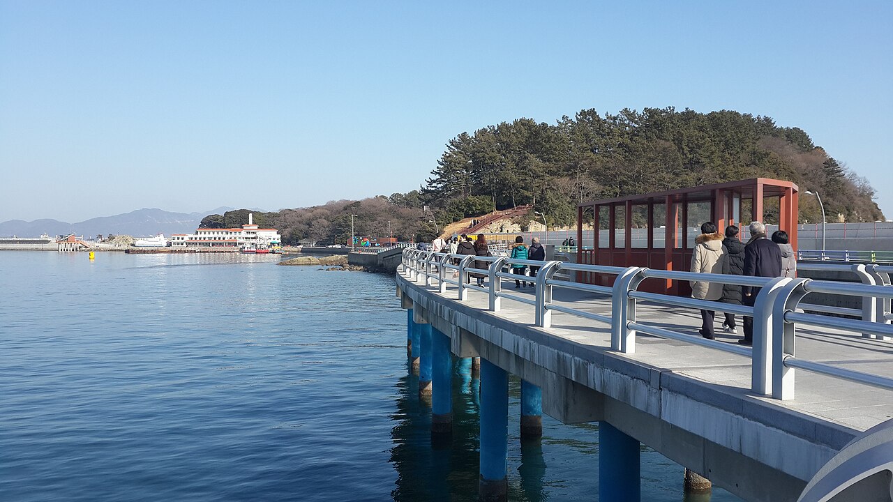Nationwide Private Theme Tours (Seoul · Gapyeong · Incheon · Paju/DMZ · Busan · Gyeongju · Gangneung/Sokcho · Donghae · Samcheok · Jeonju · Yeosu) 6